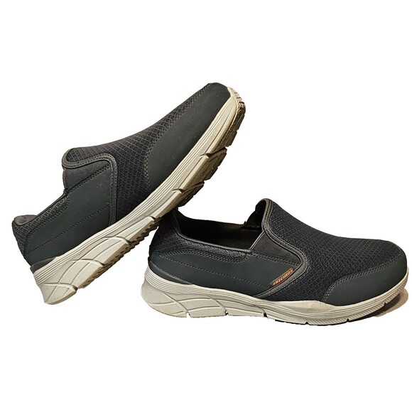 Skechers Men’s Extra Wide Air-Cooled Memory Foam Slip-On Shoes Size 9 main image 8